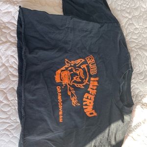 cropped club inferno Brandy Melville tee